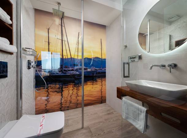 Shipowner`s Suite
